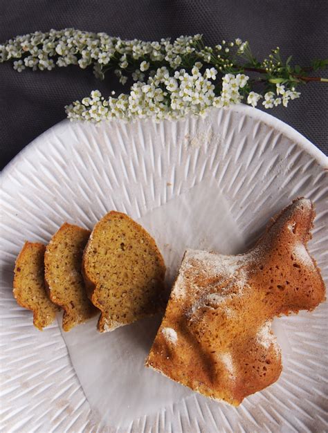 Rezept für einen osterhasen kuchen. Osterhasen Kuchen ohne Zucker (vegan) - Bake it naked