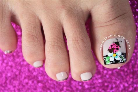 Todos estos diseños quiero probarlos en mis dedos. Diseño de uñas Pies Mariquita y flores | DEKO UÑAS | Moda ...