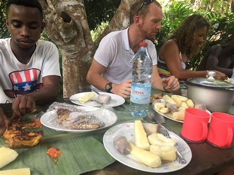 Bessenay est desservie principalement par la départementale 389 qui emprunte la vallée de la brévenne. Mayotte Fotos - Besondere Mayotte, Afrika Bilder - TripAdvisor