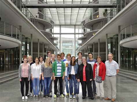 Das gymnasium legt traditionell den schwerpunkt auf die naturwissenschaften und zeigt schon mit dem namen „marie curie diese profilrichtung an. Besuchergruppen | Gabriele Schmidt (MdB) - CDU