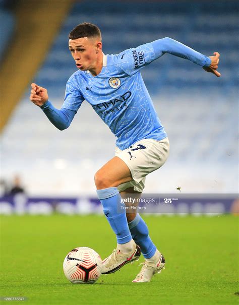 Philip walter foden is an english playmaker who is currently playing for manchester city as a midfielder. Phil Foden (Man City FC)