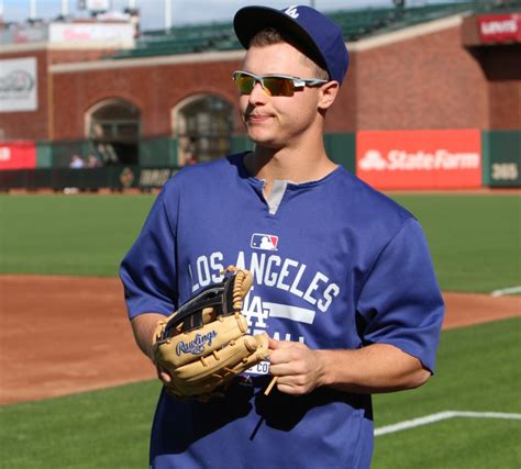 Joc russell pederson…resides in los angeles, ca with wife, kelsey and daughter, poppy…committed to play baseball at the university of southern. What Pros Wear: : Joc Pederson's Rawlings Pro Preferred ...