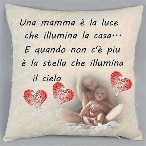 Mamma sei simpatica e sei bravissima a cucinare cose buone. Una mamma è la luce che illumina la casa... E quando non c ...