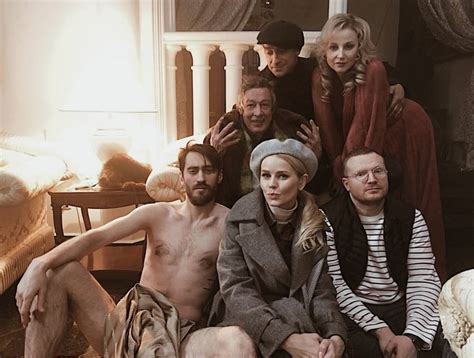 8 серий по 48 минут. Сериал про вампиров с Ефремовым скоро выйдет на экраны ...