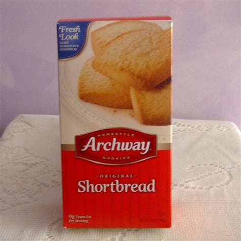 Aunt sally's christmas cookie company is sold to a large conglomerate and executive hannah must seal the deal and shut down the factory, which is the small town of cookie jar's lifeblood. The Chicago Cookie Store - Maurice Lenell - Archway Cookies