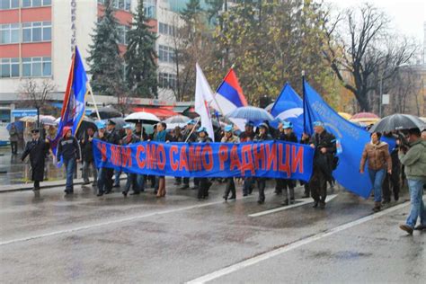 Protesti sindikata u Banjaluci - Oštra Nula
