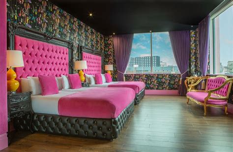 Having your hen party at signature living ensures you're guaranteed a fabulous night full of fun activities and the best party nights all within the most picturesque accommodation. Unique hen party group accommodation in Liverpool at ...