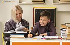tutor tutoring dysgraphia studente giovane confidence franchise improves boosting mamma impara thinkster scuola moneytalksnews hellothinkster
