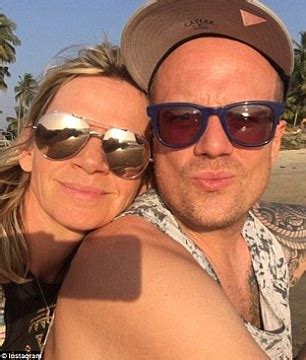 Zoe ball's radio 2 breakfast show. Zoe Ball reveals battle to treat boyfriend Billy Yates ...