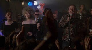 Negli anni '80 un giovane proletario irlandese mette assieme un gruppo di musicisti soul (the commitments, ossia le promesse. The Commitments (1991) BRRip m720p - ITA/ENG 2.24 GB | HD4ME