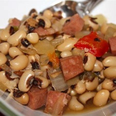 This post may contain affiliate links. Slow-Cooker Spicy Black-Eyed Peas Recipe - (4/5)