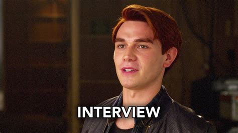 Keneti james fitzgerald apa (born 17 june 1997) is a new zealand actor, singer, and musician. Riverdale (The CW) KJ Apa intervista | Non Solo Serie TV ...