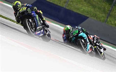 Motogp posted a video to playlist 2020 myworld motorrad grand prix von österreich — at red bull ring. MotoGP - nach Mega-Crash in Spielberg: Das sagt Valentino ...