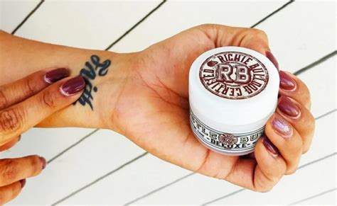 Keep the tattoo removal area clean and dry for the first three days. Top 6 Best Cream After Tattoo for Your New Ink - Sugar Me ...