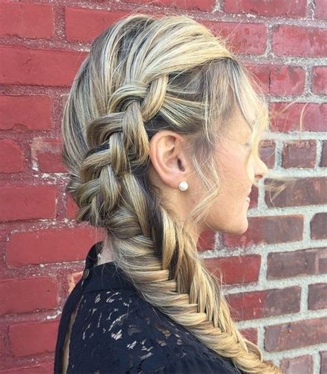 Short hair is something that most girls give a try at some point, especially if. Stylish Hairstyles and Haircuts for Teenage Girls - Latest ...