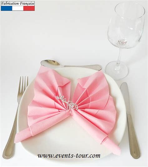 C'est une décoration formidable pour votre. Pliage de serviette papillon rose (x1) REF/10055