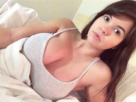 Chubby amateur covered with cream 4287 min. We Asked People Why They Post Thirst Traps - VICE