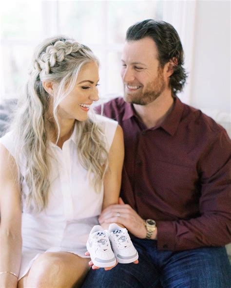 Wife of mlb player gerrit cole, the starting no doubt you know everything there is about gerrit, therefore allow us to tell 7 interesting facts about his lovely wife amy. Gerrit Cole and Wife Expecting 👶 in 2020 | Football and ...