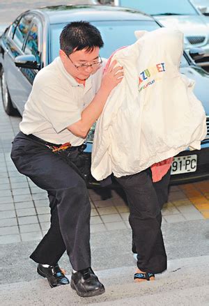 彩票 彩票日报 研究院 服务 全国开奖; 没有天理 男子侵吞公款还能中9.2亿头彩(图) - 台湾社会 - 东南网