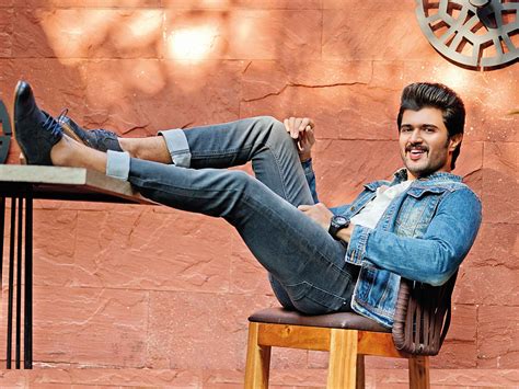 All about arjun reddy (2021) hindi cinema, trailer, video clips, arjun reddy reviews, expert reviews, story, photo gallery, trivia & goofups and arjun reddy songs. 'I want to reach a stage where I'm embarrassed of Arjun ...