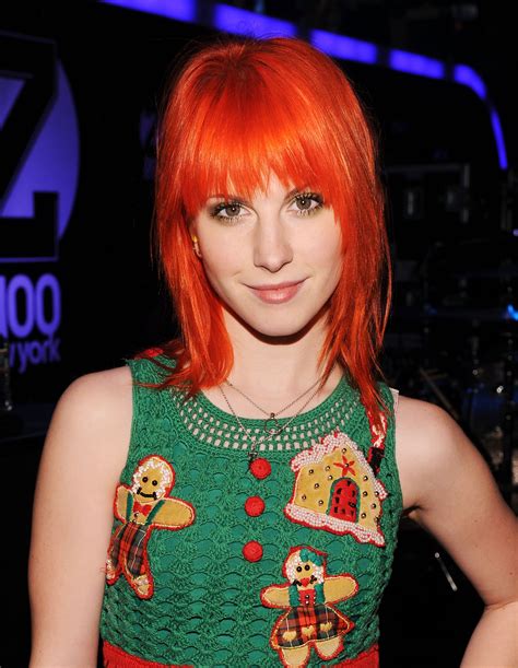 Look at all that orange hair. Pin on Hayley Williams