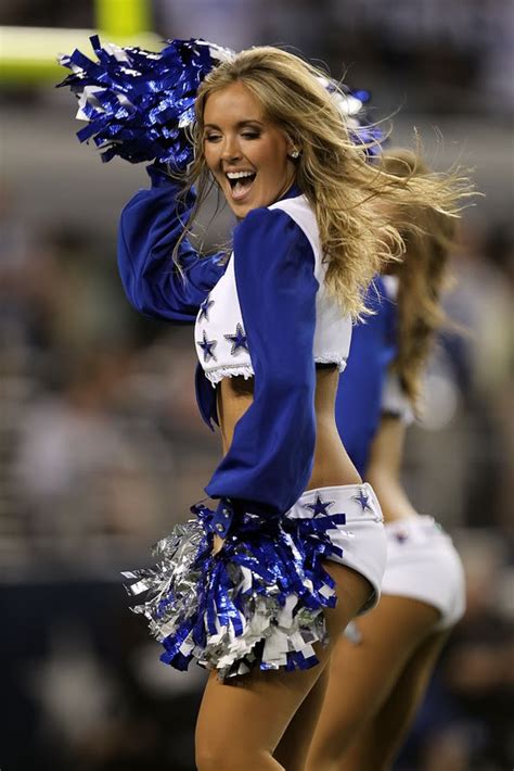 21,561 likes · 1,078 talking about this. Sweetheart of the Week : Lauren Williams - Dallas Cowboys ...