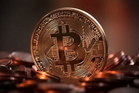 A lot of bitcoin traders trade on just speculation, which is almost the same as gambling and thus haram. Egypt says 'Bitcoin' currency is prohibited by Islam ...