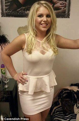 Windows media audio 44100hz stereo 64kbps size: Caught on CCTV: Barmaid helped herself to £3,000 from the ...