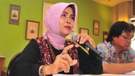 PHK Besar Ancam Karyawan Pabrik Rokok Jika Penanganan ...