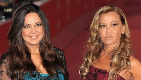Последние твиты от vera gemma (@balencgaga). Chi è Giuliana, la sorella di Vera Gemma | DiLei