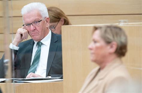 Studenten verpassen afd einen dämpfer. Baden-Württemberg: 21 Parteien zur Landtagswahl zugelassen ...