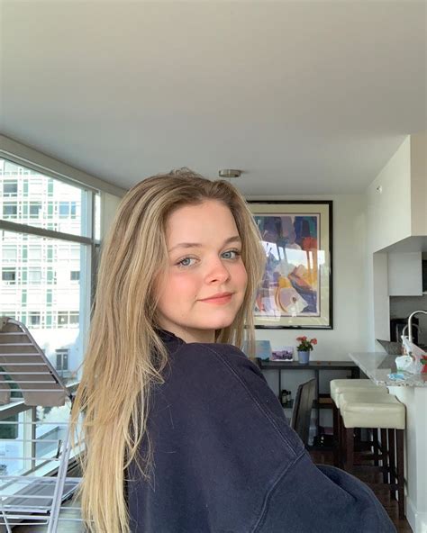 Kylie rogers is an american child actress, best known for playing the role of minx lawrence in the whispers. Kylie Rogers on Instagram: "what did u do today :)" in ...