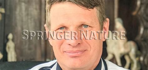 Ein winterthurer hausarzt hat lehrpersonen eine impfung gegen das coronavirus angeboten und somit die prioritätenliste des kantons missachtet. So will ein Hausarzt mehr Tempo in die COVID-19-Impfung ...