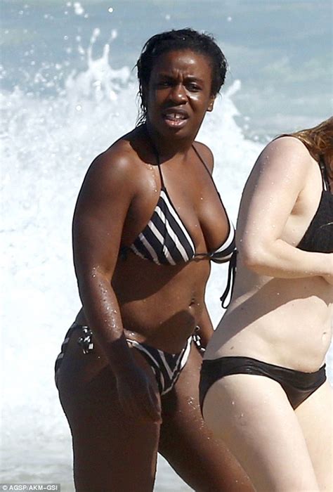 Read more dolcemodz star orange nip slip : Orange Is the New Black's Natasha Lyonne suffers nip-slip ...