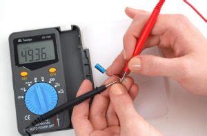 Langage ld et st commande d'un moteur. Comment brancher un voltmètre ? - Voltmetre : Guide d ...