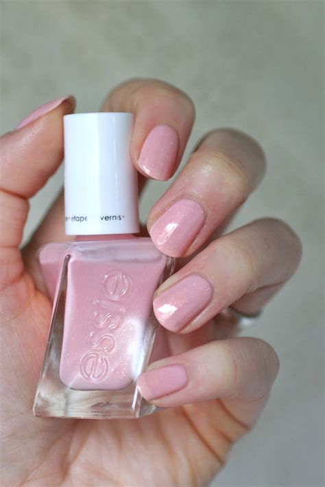 Essie gel couture 64 princess charming: Essie Gel Couture Bridal 2017 Collection : Swatches ...