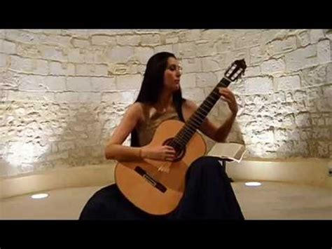 Él y sus hermanos fueron criados entre villarreal y castellón.un accidente marcó su infancia cuando, al parecer, cayó a una acequia en un descuido de la muchacha que le cuidaba, y quedó su vista dañada. Isabel Martínez - III Festival Guitare in Cévennes, France ...