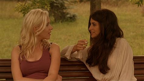 The horse whisperer lee strasberg vicky cristina barcelona. Vicky Barcelona / Scarlett Johansson - Vicky Cristina ...