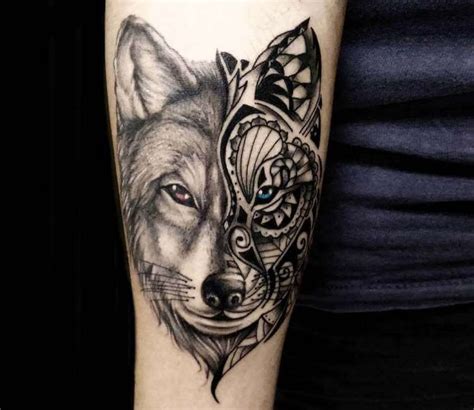 Stand out from the crowd with the geometric wolf head tattoo the geometric wolf head tattoo is an original artistic design that depicts the wild life of wolves. Wolf head tattoo by Compulsiva Tattoo | Post 24801