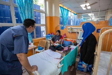 It is the second largest hospital in the country with a total of 1.090 beds. USM News Portal - USM BRINGS RAYA CHEER TO CHILDREN IN ...