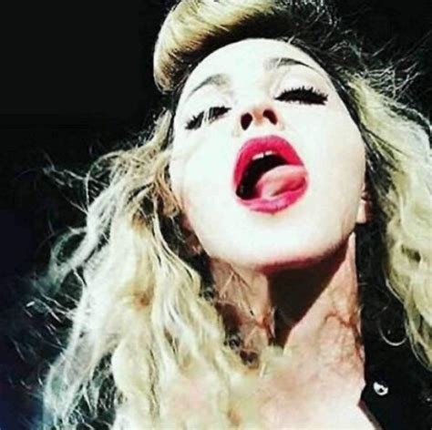 L'amore è sbocciato proprio dietro le quinte dei.altro ». Gossip news la pop star americana Madonna è affranta come ...