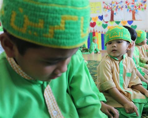 Kepala sekolah unit kerja : Info Sekolah - Sekolah Islam Integrasi Tahfiz As-Syakirin