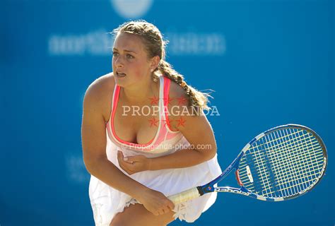 Clic en un año para ampliar / reducir. Tennis - Liverpool International Tennis Tournament 2010 ...