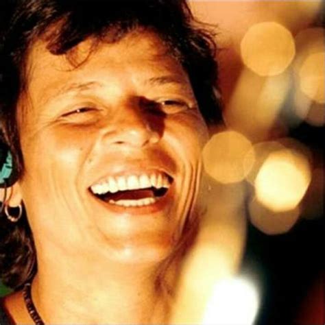Ouças as 100 músicas dance mais tocados nos anos 80 e 90, quando estourou as musicas dance no brasil. Ataliba ea Firma / anos 80 Música (... - Musica anos 80 90 2000 2014 Flach Black