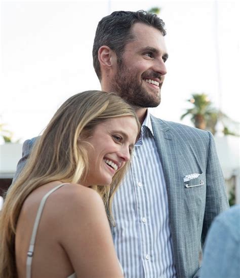 Kevin love is nba player @cleveland. Kevin Love and Girlfriend All about That ESPYs party ...