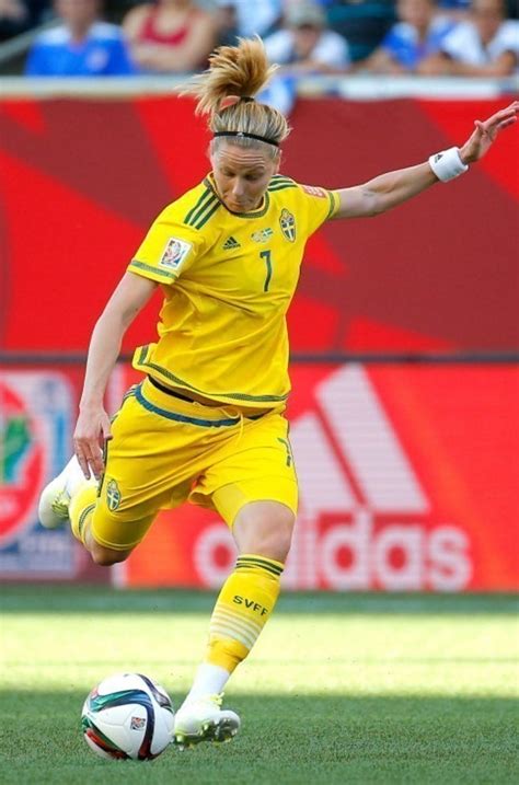 Nossa técnica pia sundhage completa mais um ano de vida neste sábado de carnaval. Here Are Just Some Of The Badass Queer Women Competing In Rio