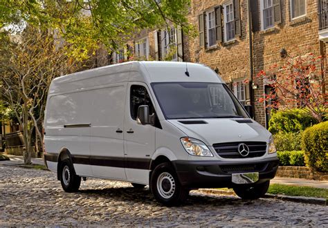 Sprinter towing a boat maximum capacity 3.0l v6 engine. 2012 Mercedes-Benz Sprinter Review, Specs, Pictures, MPG ...