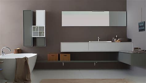 Con 1000 mq di showroom, il nostro spazio espositivo ospita i più grandi marchi per ogni ambiente della casa. Arredo bagno Brescia e provincia | vendita box doccia ...