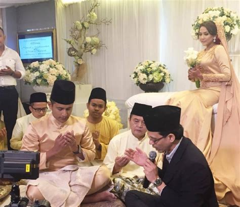 Watch cik cinderella dan encik tengku tv series episodes online. Shah Iskandar Sah Bergelar Suami Siti Sarah - MYNEWSHUB