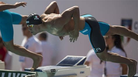 This is a listing of the history of the world record in the 100 breaststroke swimming event. Martinenghi, Quadarella, Vendrame, i nomi nuovi del nuoto ...